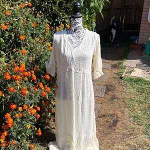 Knox Rose Cream Maxi Dress